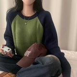 ラグランハイゲージニット