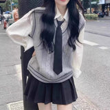 シンプルカラーニットベスト