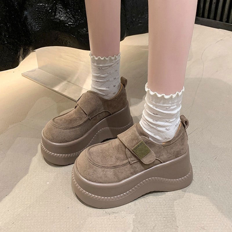 スウェードベルトハイソールローファー