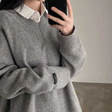 ワンポイントタグVネックニット