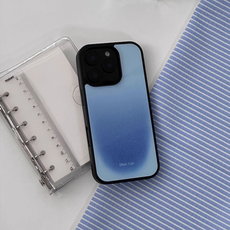 ぼかしブルーiPhoneケース
