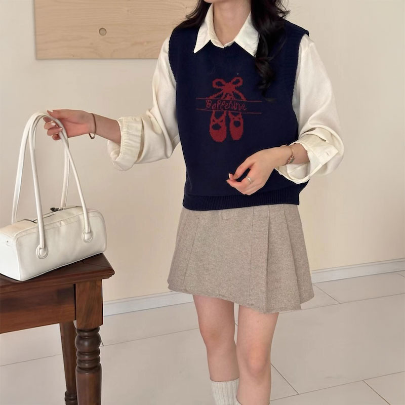 バレリーナニットベスト