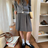 プリーツミドルスカート