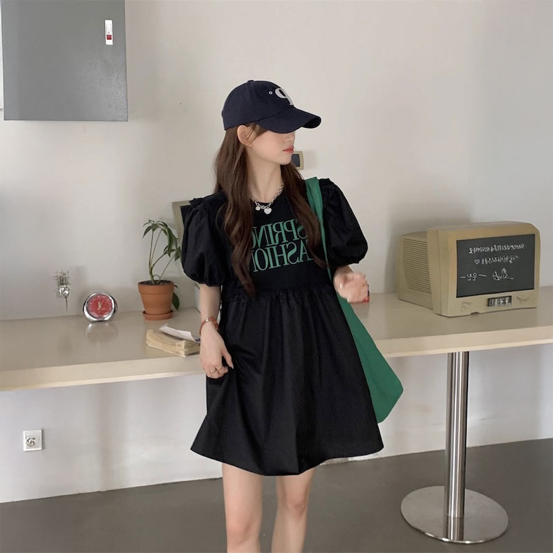 パフスリーブドッキングワンピース