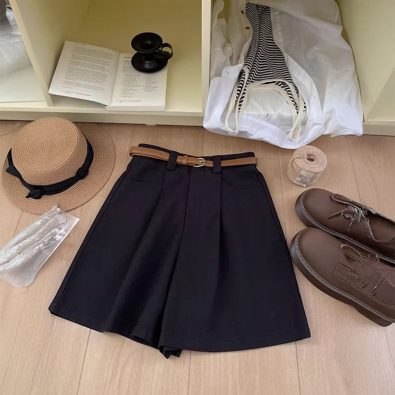 ベルトタックチノハーフパンツ