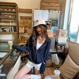 オールシーズンライトパーカー