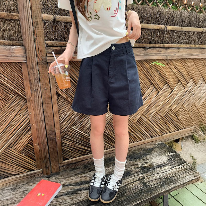 スタンダードカラータックハーフパンツ