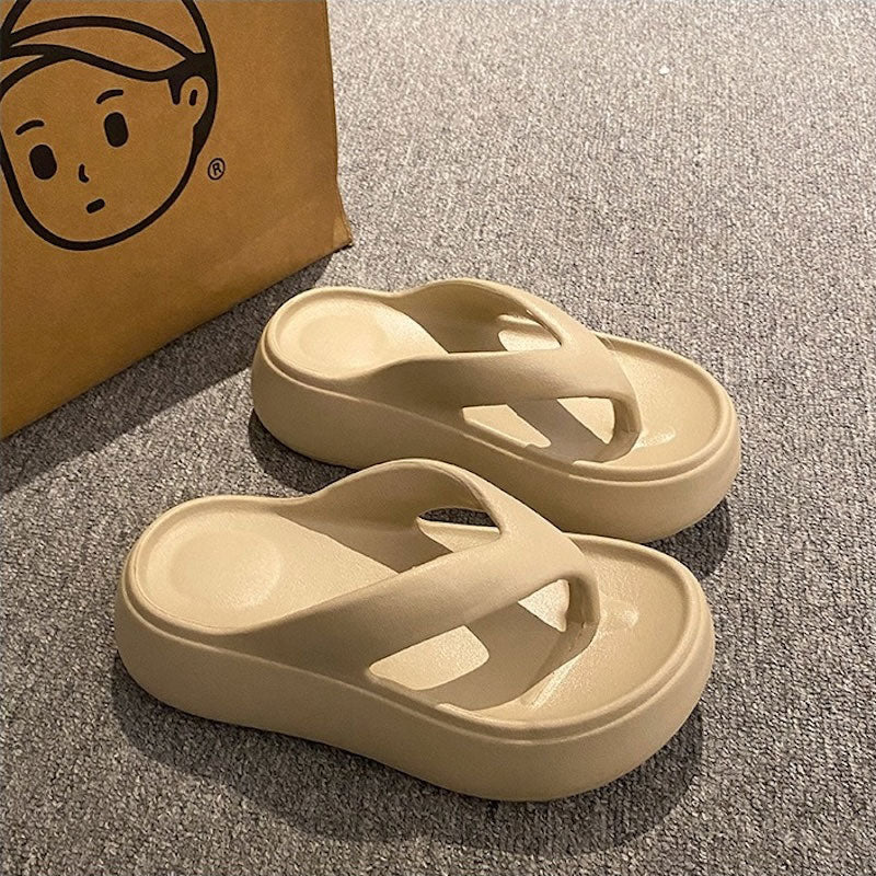 クッションイージートングサンダル