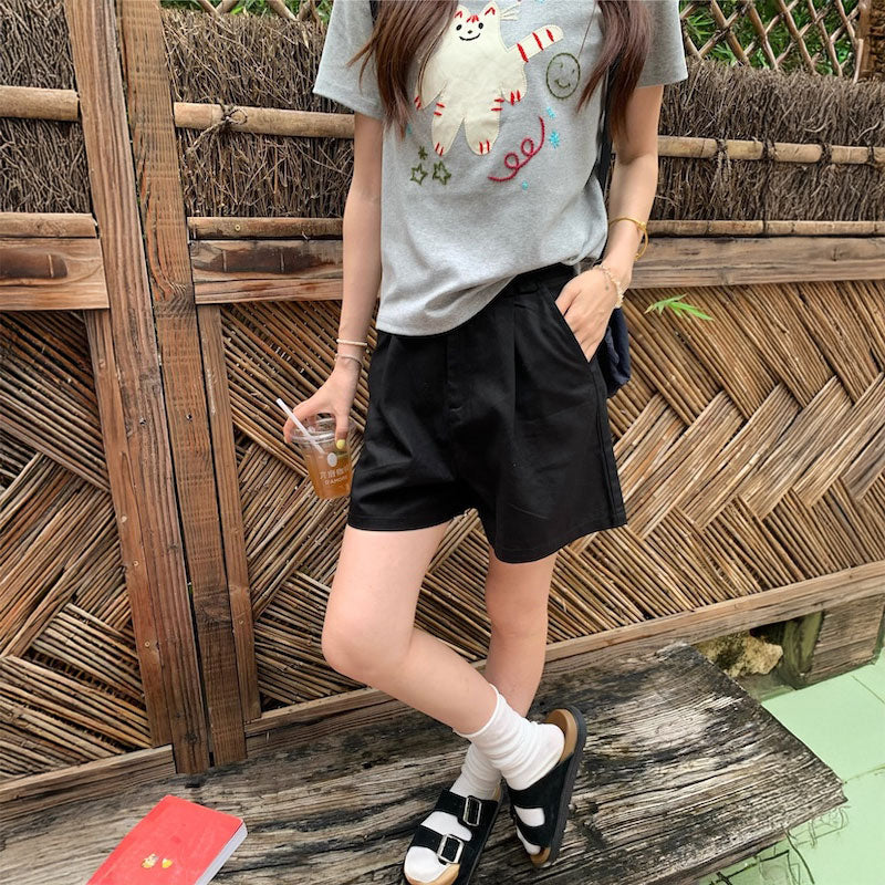 スタンダードカラータックハーフパンツ