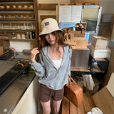 オールシーズンライトパーカー