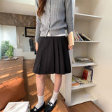 プリーツミドルスカート