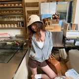 オールシーズンライトパーカー