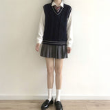 シンプルカラーニットベスト