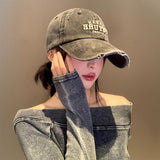 ダメージウォッシュロゴキャップ