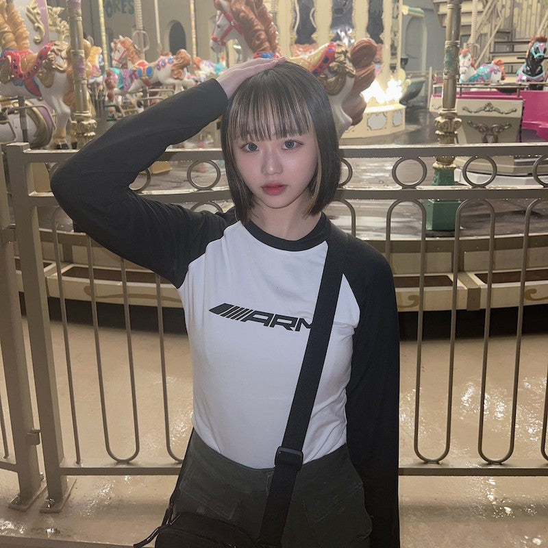 モノクロバイカラーロンT