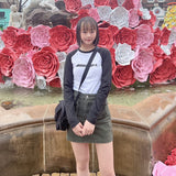 モノクロバイカラーロンT