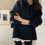 オーバースリットフーディー