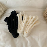 モノトーンフラワールームソックス