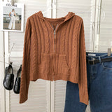 マシュマロケーブルルームパーカー