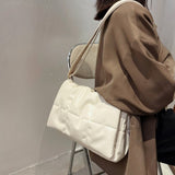 ビッグキルティングバッグ