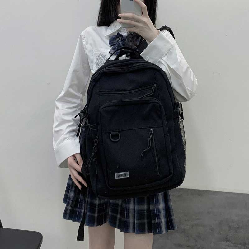 シンプルデイリーリュック