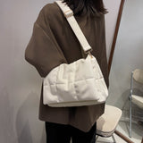 ビッグキルティングバッグ