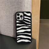 モノトーンパターンタフティングiPhoneケース