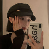 シルバーアクセントキャスケット