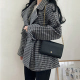 モダンチェックコート