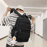 フロントポケットレギュラーリュック