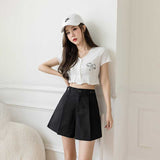 シンプルタックハーフパンツ