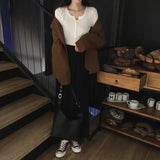 ボタンネックリブトップス