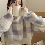 クロップドチェックニット