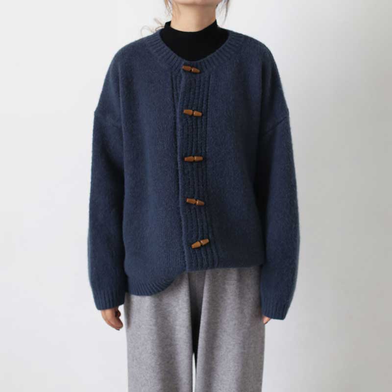 トグルボタンニットアウター