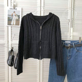 マシュマロケーブルルームパーカー