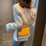 刺繍デザインショルダーバッグ