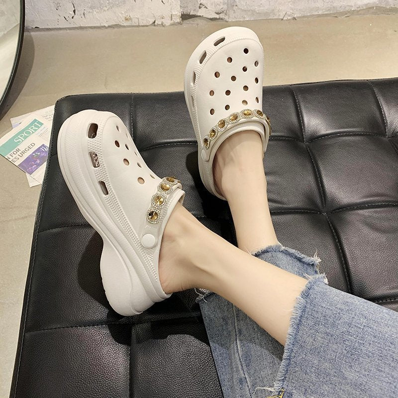 厚底ビジューラバーサンダル