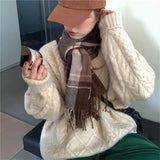 ラウンドケーブルカラーニット