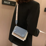 刺繍デザインショルダーバッグ