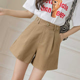 シンプルタックハーフパンツ