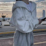 ボリュームスリーブパーカー