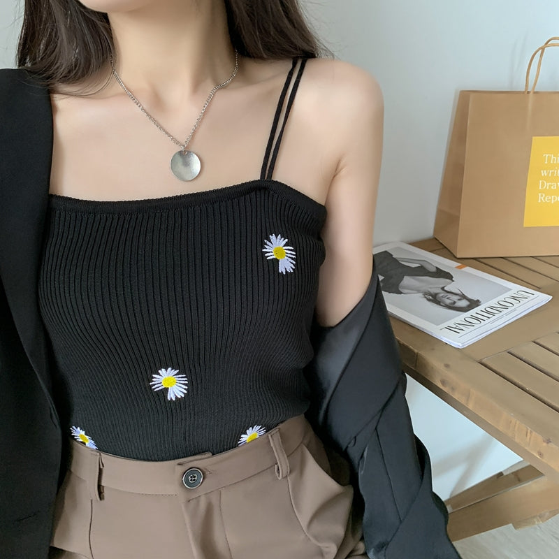 デイジー刺繍キャミソール