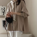 オーバースリットフーディー