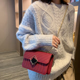 モードシックショルダーバッグ