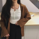 ボタンネックリブトップス