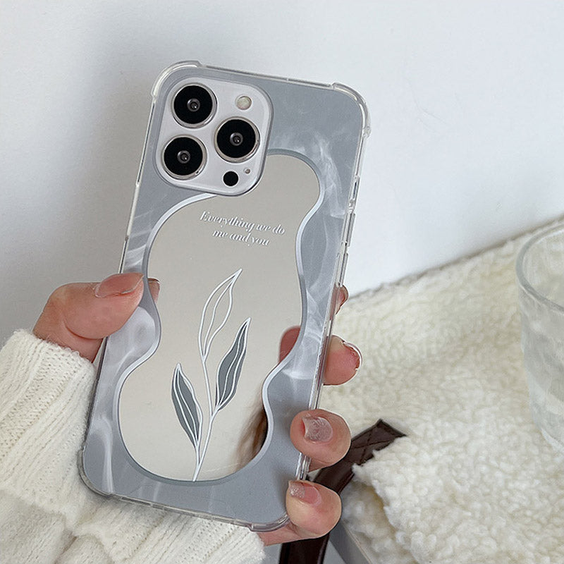 ナチュラルミラーiPhoneケース