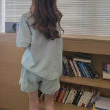 アクセントラインシンプルルームウェア