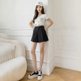 シンプルタックハーフパンツ