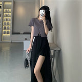 オーバースリットベルトロングスカート