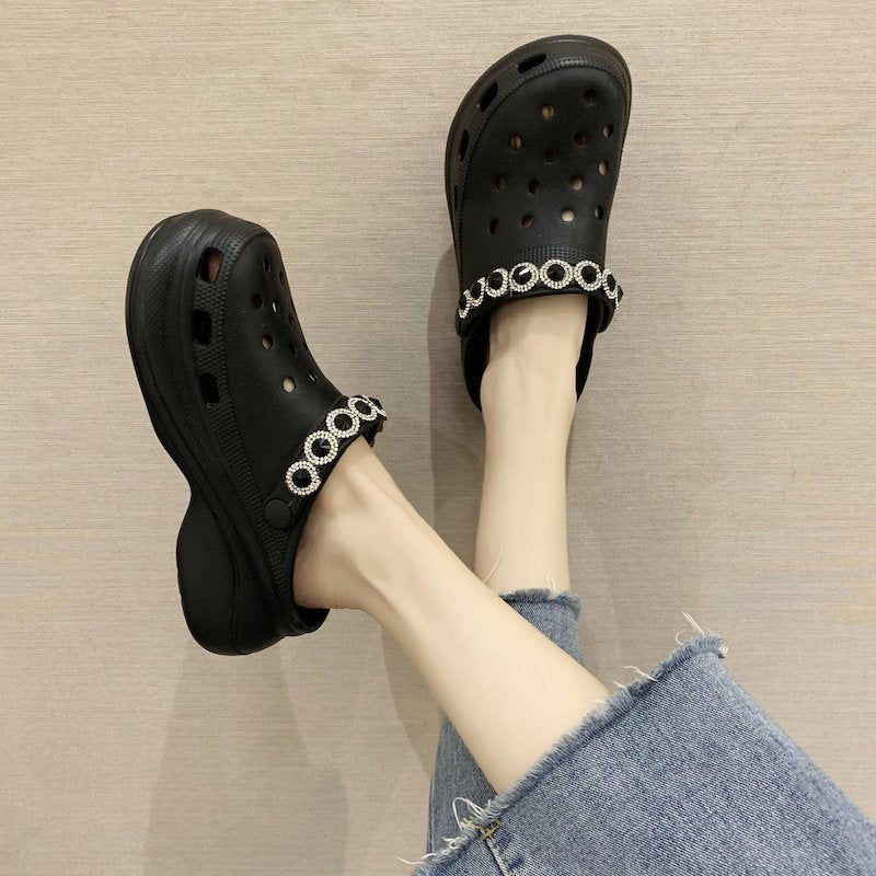 厚底ビジューラバーサンダル